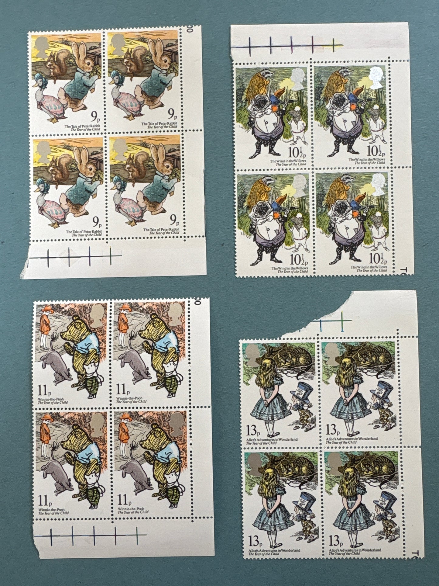 Mint - International Year of the Child 1979 - Unused 4 Blocks of 4 Stamps with Margins
